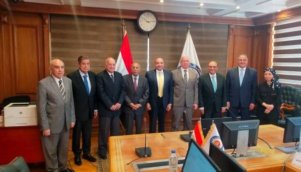 «ترشيح رؤساء الجامعات» تواصل أعمالها بمقابلة مرشحي رئاسة جامعة الإسكندرية