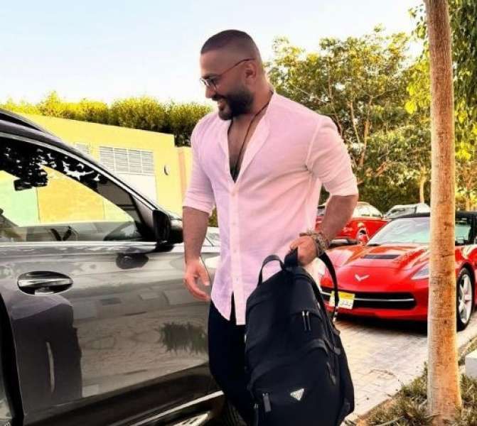 تامر حسني يروج لأغنيته الجديدة ”جامدين جامدين” على انستجرام