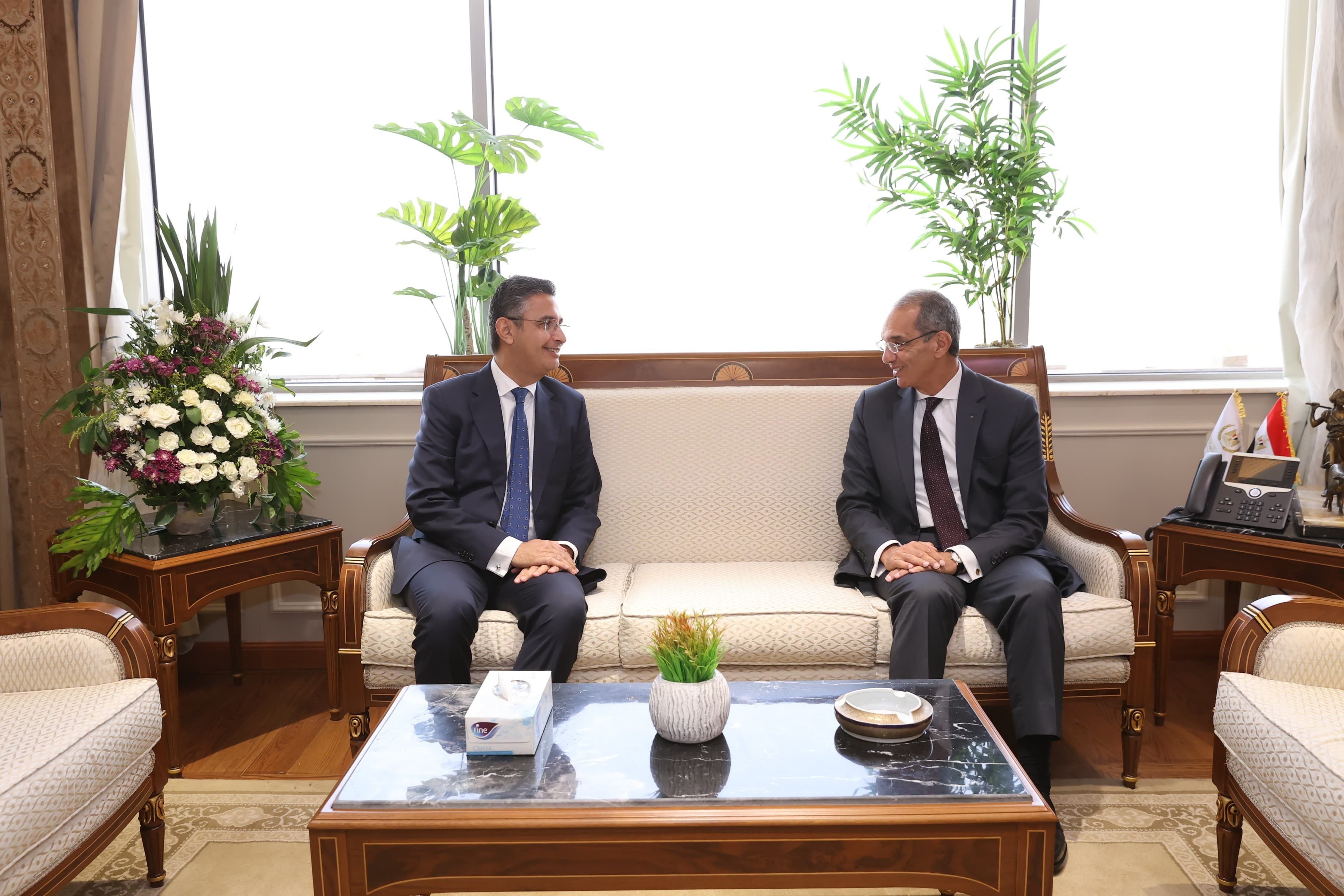 تعاون بين وزارتي الاتصالات والتموين للتطوير التكنولوجي ووصول الدعم لمستحقيه