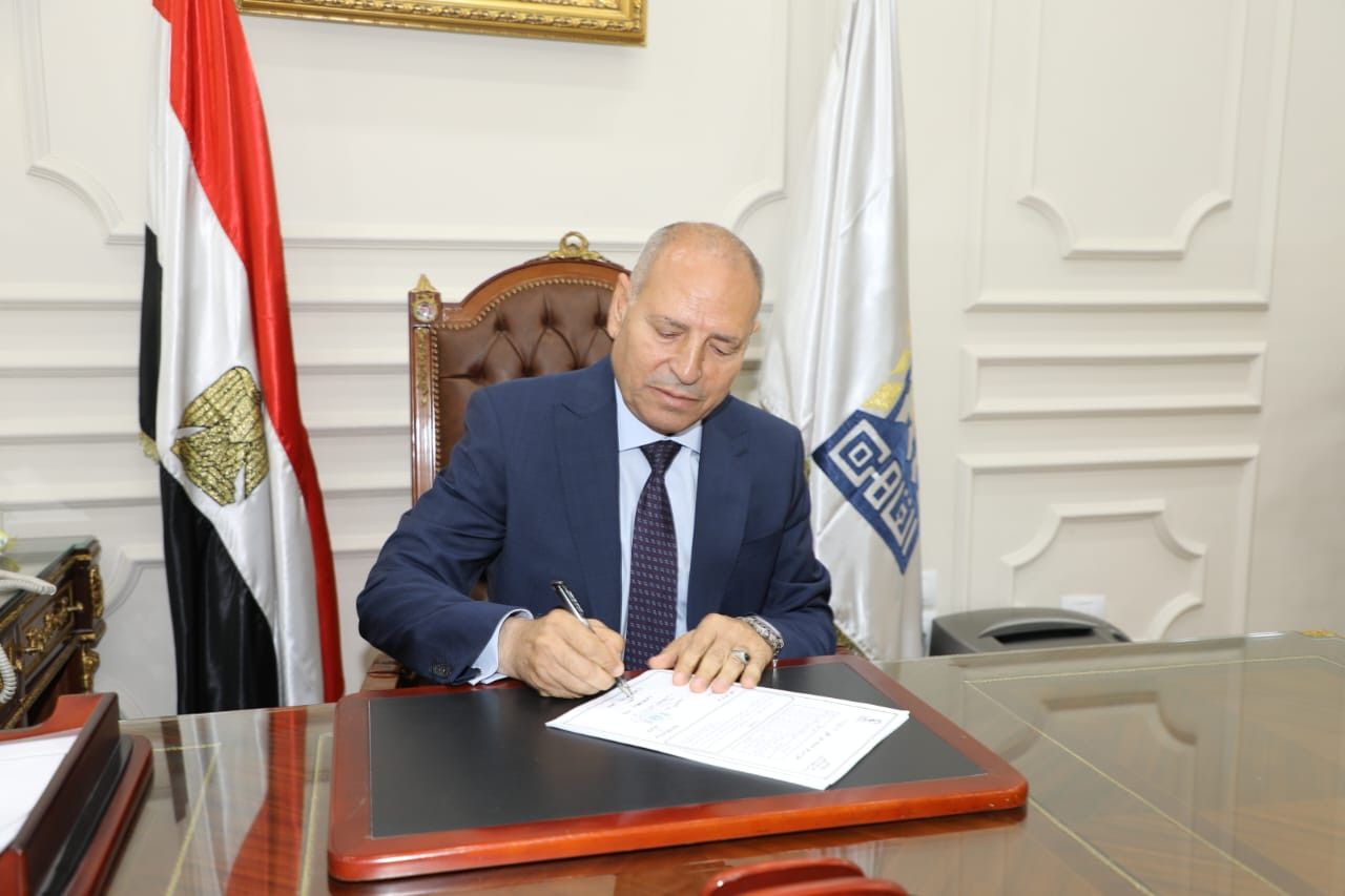 محافظ القاهرة يعتمد جدول امتحانات الدور الثاني للعام الدراسي الحالي (صور)