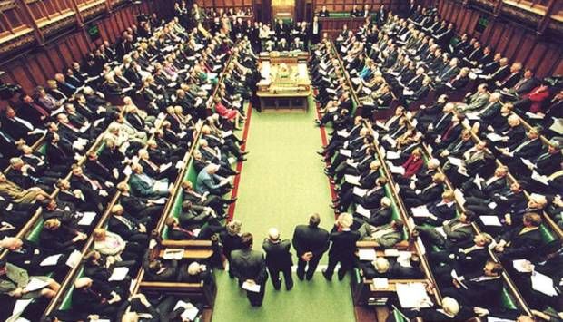 هزيمة تلوح في الأفق.. حزب المحافظين البريطاني يواجه خطر إنهاء حكمه