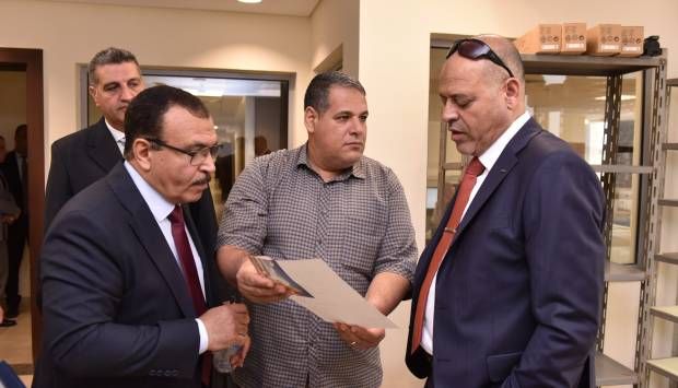 وزير العمل يَتفقد مكاتب العاملين بالعاصمة الإدارية ويحثهم على تكثيف الجهود