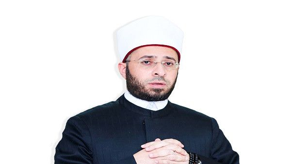 أسامة الأزهري.. صاحب «خطوات على طريق بناء الإنسان» (بروفايل)