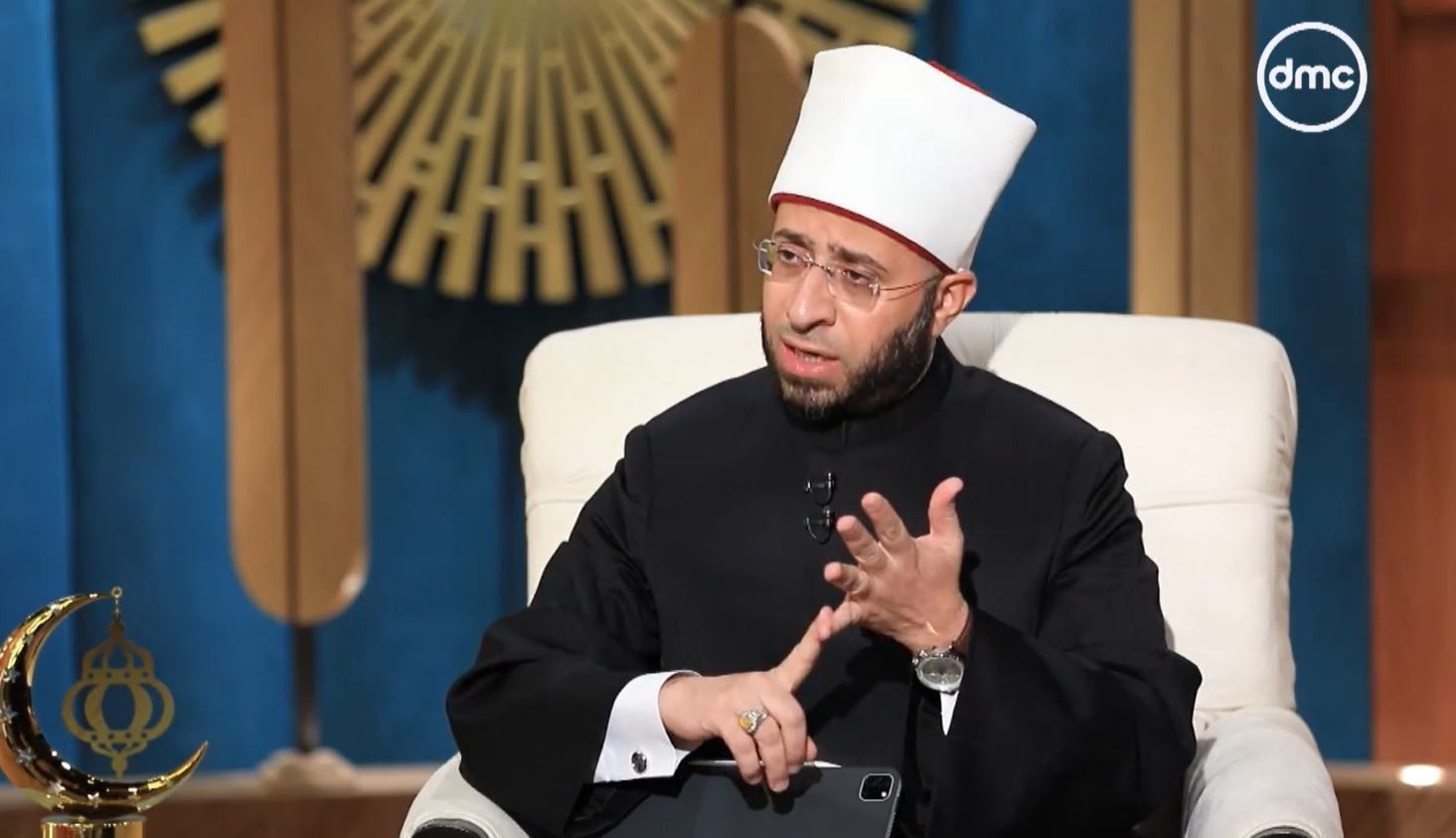 أسامة الأزهري.. صاحب «خطوات على طريق بناء الإنسان» (بروفايل)