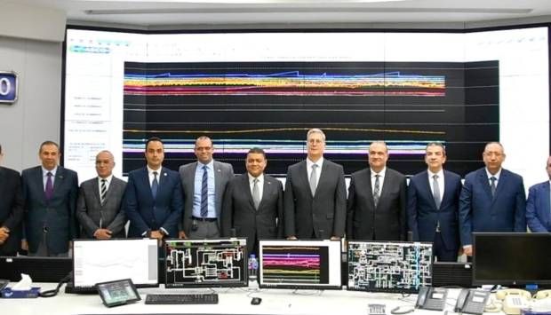 وزير البترول يتفقد مركز التحكم القومي للغاز الطبيعي بشركة جاسكو (صور)