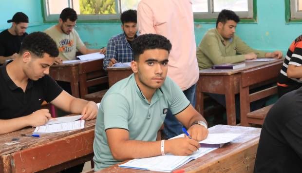 التعليم: لا صحة للمنشورات المتداولة على جروبات الغش لامتحان الكيمياء