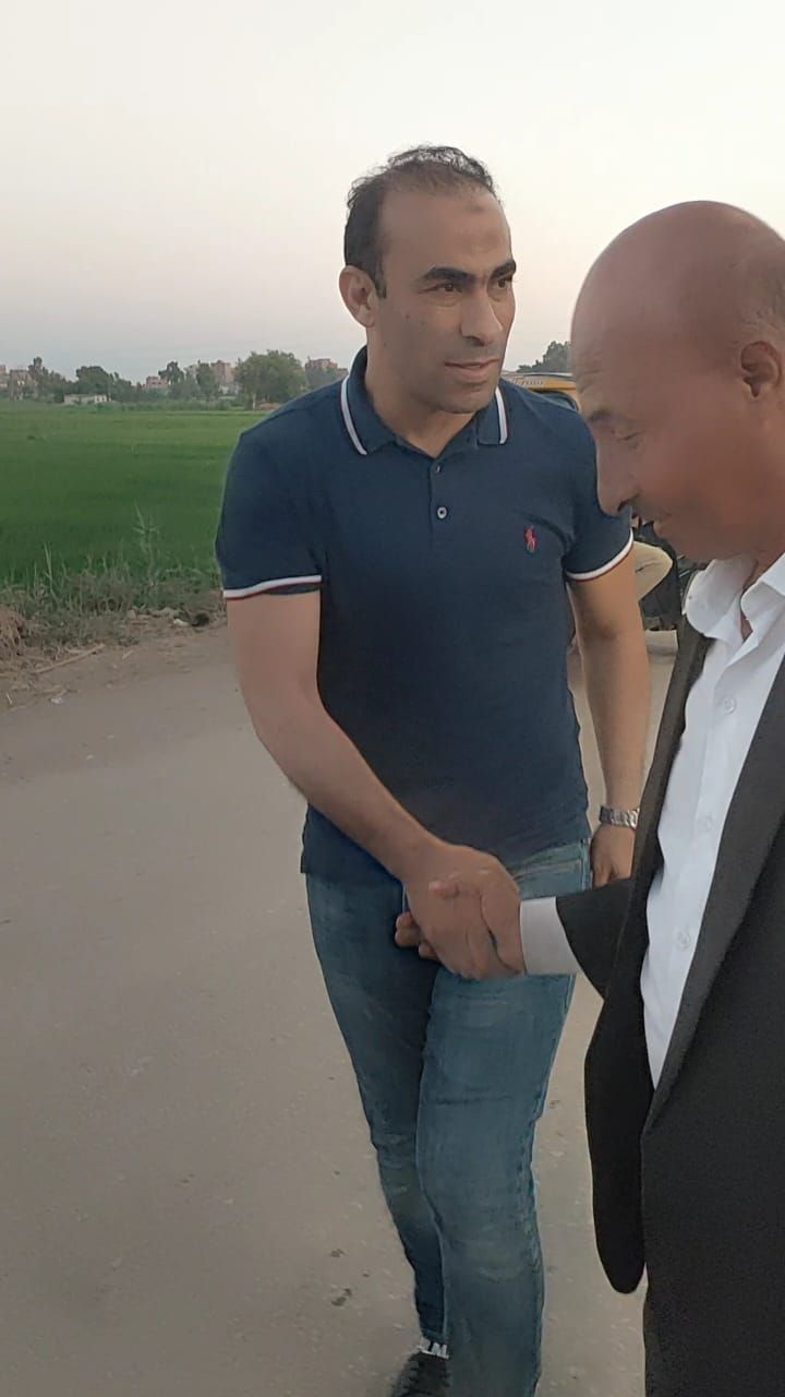 سيد عبد الحفيظ يقدم واجب العزاء فى اللاعب أحمد رفعت بكفر الشيخ