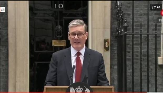 رئيس وزراء بريطانيا: مستعد للعمل مع الحكومة الفلسطينية وندعم وقف حرب غزة