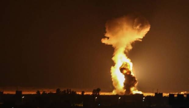 طيران الاحتلال ينفذ غارة جوية على مدينة سورية