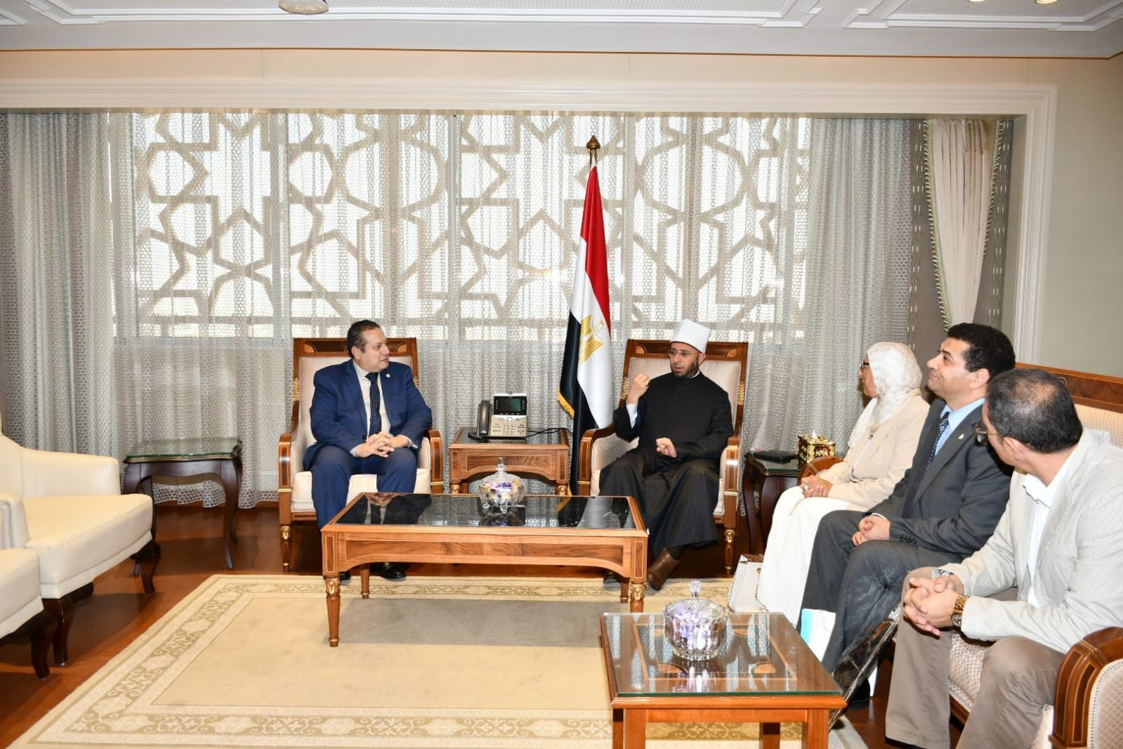 وزير الأوقاف يبحث مع رئيس هيئة ضمان جودة التعليم عددا من الملفات المشتركة