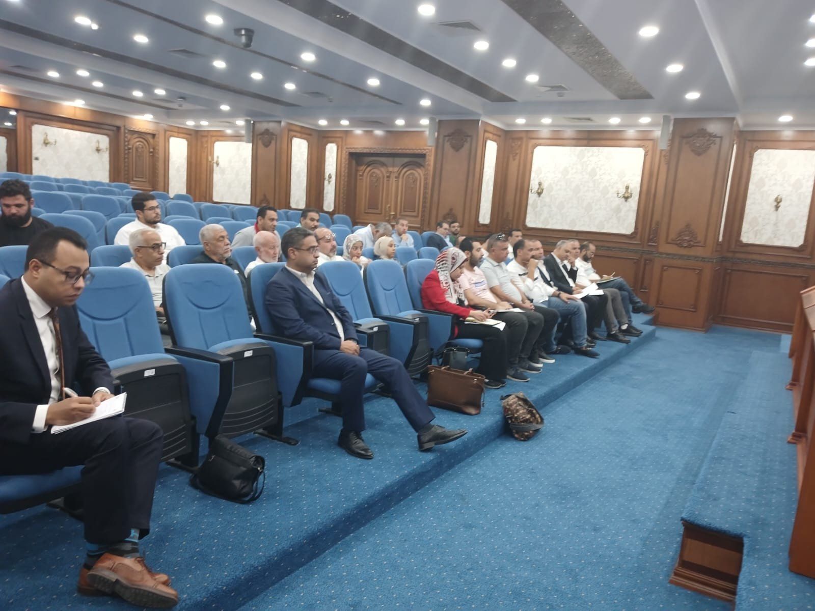 البيئة تكشف جهود تطوير منطقة شق التعبان ودعم الصناعة نحو التحول الأخضر