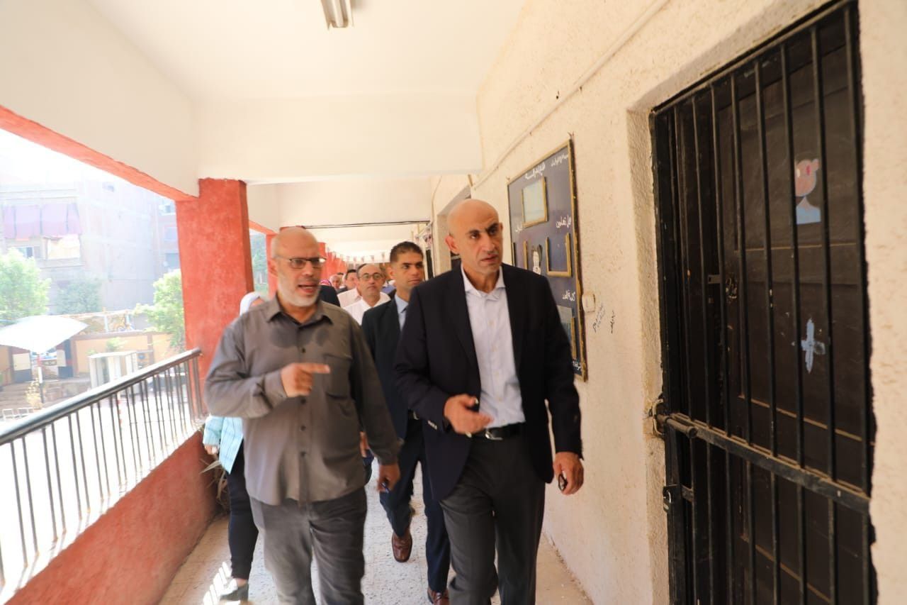 وزير التعليم خلال جولته بمدارس المرج: يجب صيانة المراوح بالفصول (صور)