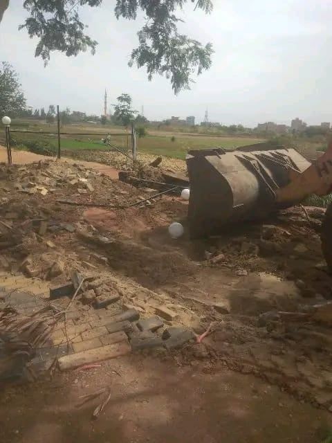 محافظ الشرقية: إزالة 12 حالة تعد على المباني و5 حالات على الأراضي الزراعية