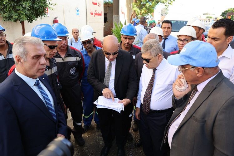 رئيس هيئة قناة السويس: التوسع في بناء وصيانة الوحدات البحرية