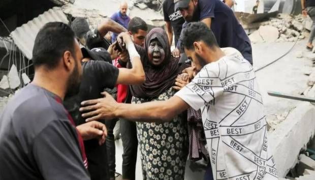 بلدية غزة: الاحتلال دمر القطاع وتراكم 100ألف طن من النفايات وانتشار الأوبئة