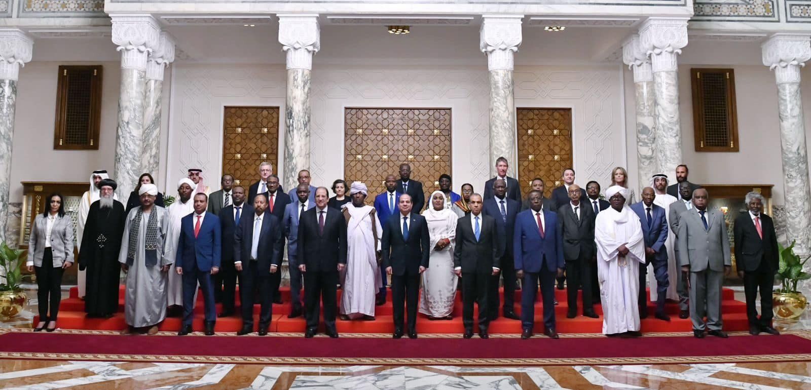 نشاط الرئيس السيسي في أسبوع.. جهود مكثفة لوقف الحرب بغزة والسودان