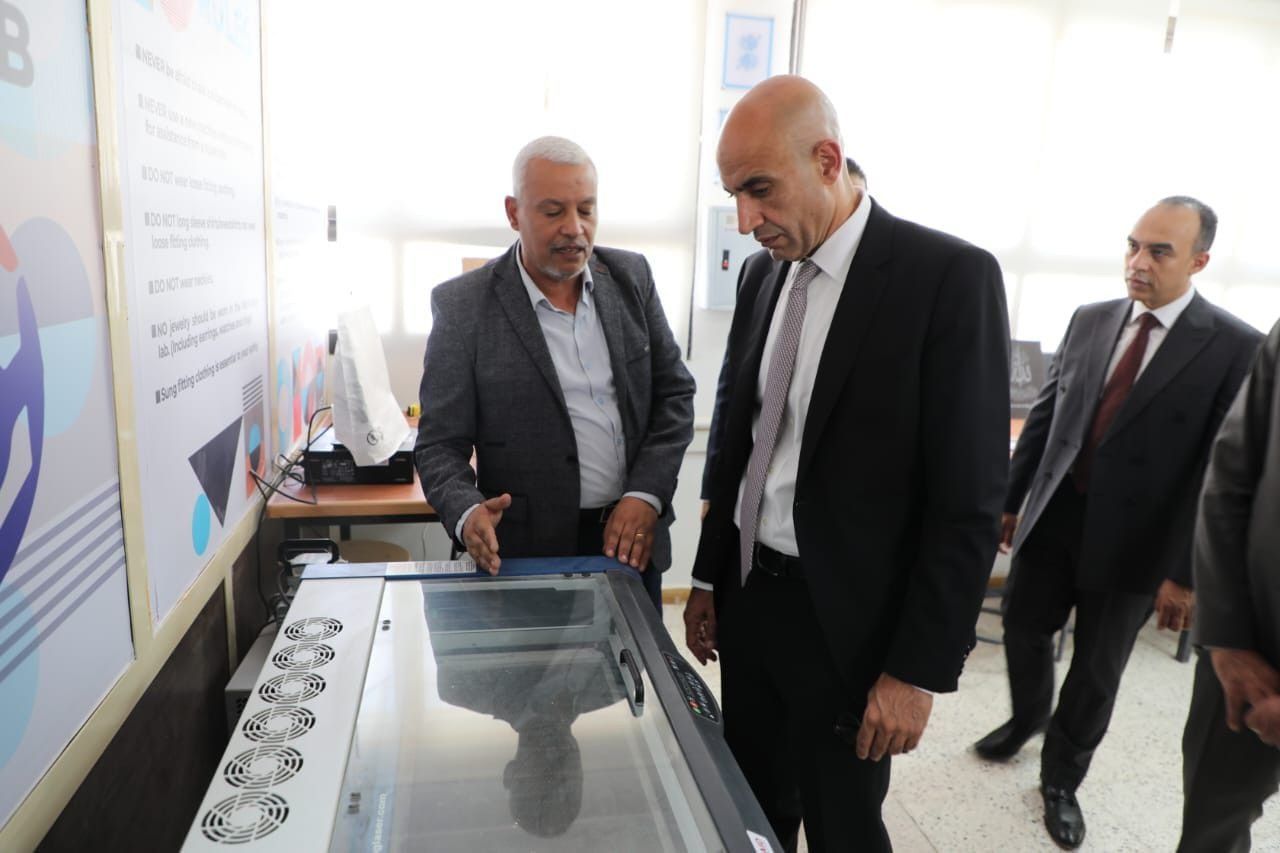 وزير التعليم خلال زيارته للمنيا: اهتموا بأعمال صيانة الفصول (صور)