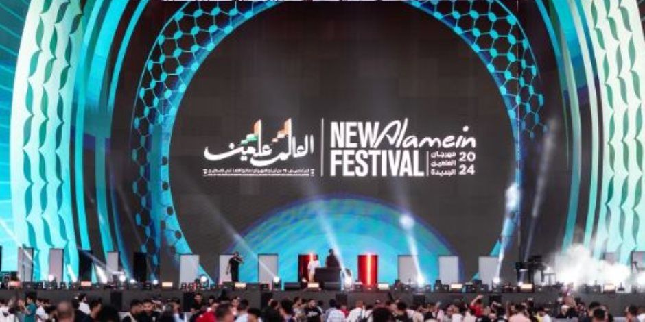 مصطفى الحلواني: تنظيم مهرجان العلمين عالمي وإقبال حفل الافتتاح كبير