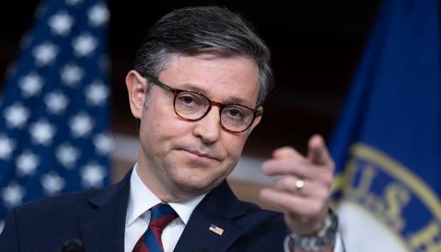 رئيس النواب الأمريكي: الكونجرس سيجري تحقيقا شاملا في محاولة اغتيال ترامب