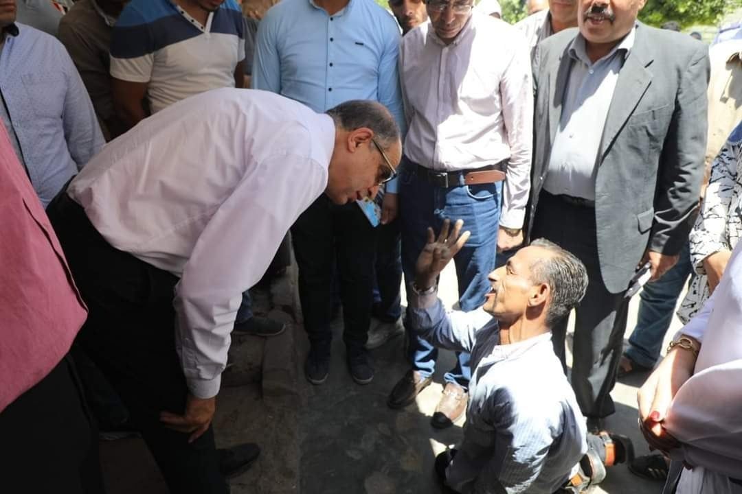 خلال جولته بمطاي.. محافظ المنيا: علينا مضاعفة الجهد للتغيير للأفضل