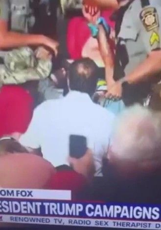 بالفيديو..لحظة القبض على الشخص الذي أطلق النار على ترامب وحاول اغتياله..اتفرج