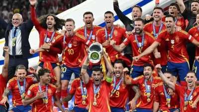 إسبانيا بطلة أوروبا للمرة الرابعة في تاريخها
