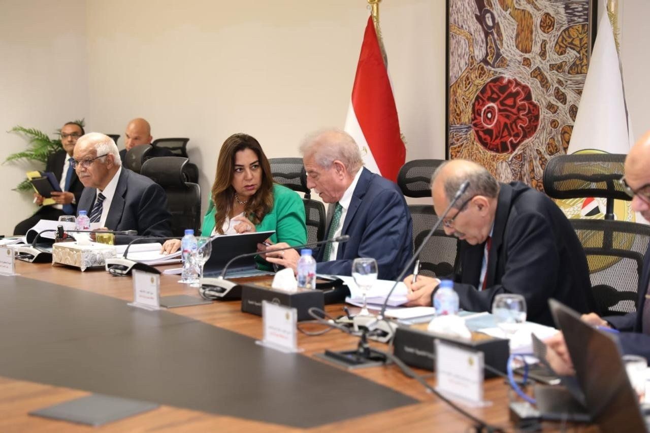 وزيرة التنمية المحلية ترأس لجنة مقابلات مسابقة القيادات لشغل 91 وظيفة