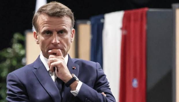 صحيفة: فرنسا تعاني أزمة سياسية متفاقمة قبل انطلاق الألعاب الأولمبية