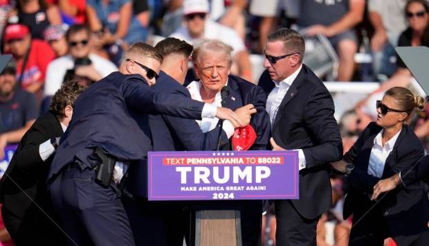 فتح تحقيق بشأن تعامل جهاز الخدمة السرية مع التجمع الانتخابي لـ ترامب