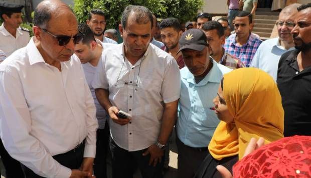 محافظ المنيا يحيل موظفين بالإدارة الصحية في مركز ديرمواس إلى التحقيق