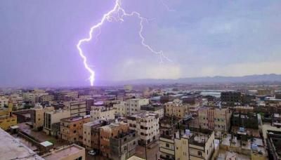 أخبار اليمن : بعد وفاة 30 شخصاً.. كيف نحمي أنفسنا من خطر الصواعق؟