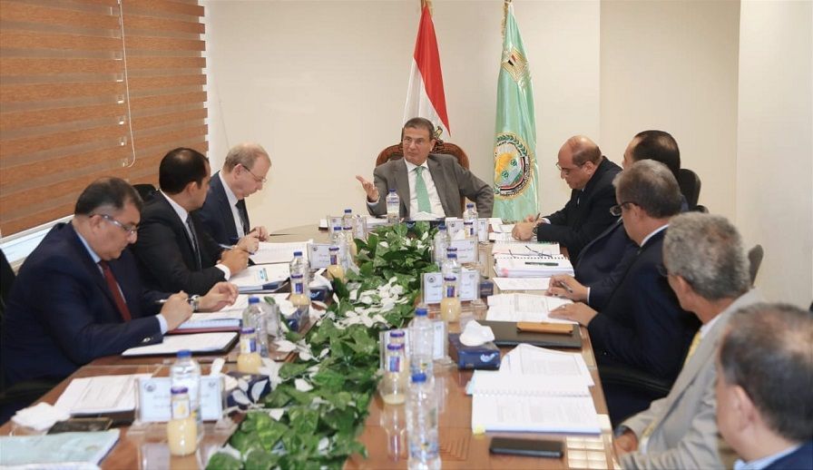 علاء فاروق: برنامج زمني لتطوير جمعيات الإصلاح الزراعي خلال…