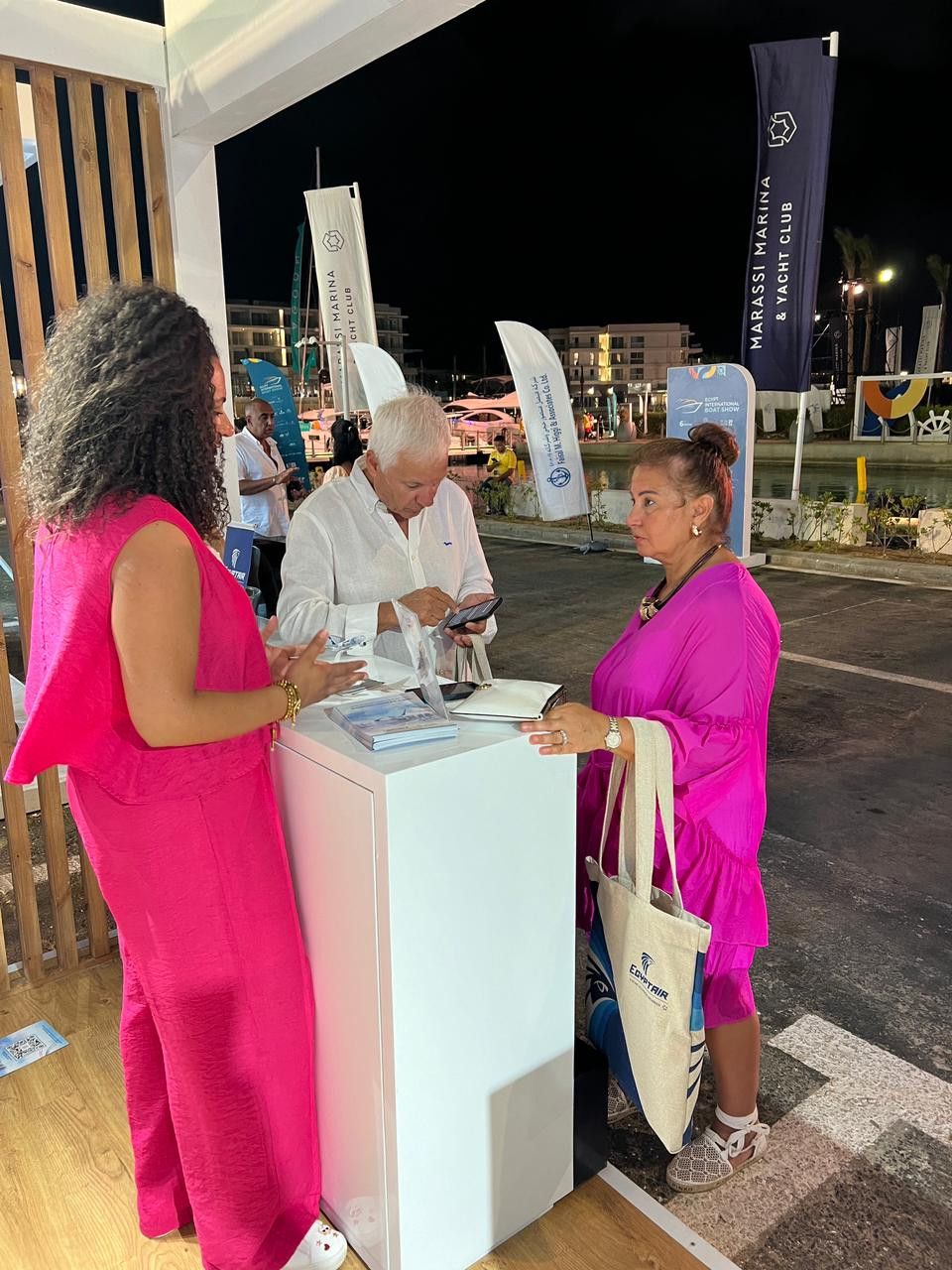 مصر للطيران الناقل الرسمي للمعرض الدولي للقوراب واليخوت