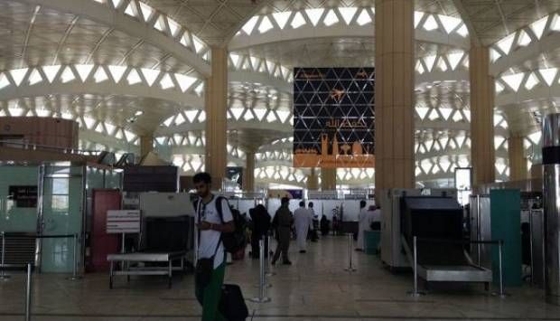 مطار الملك خالد الدولي بالرياض: العطل التقني العالمي امتد أثره على ناقلينا