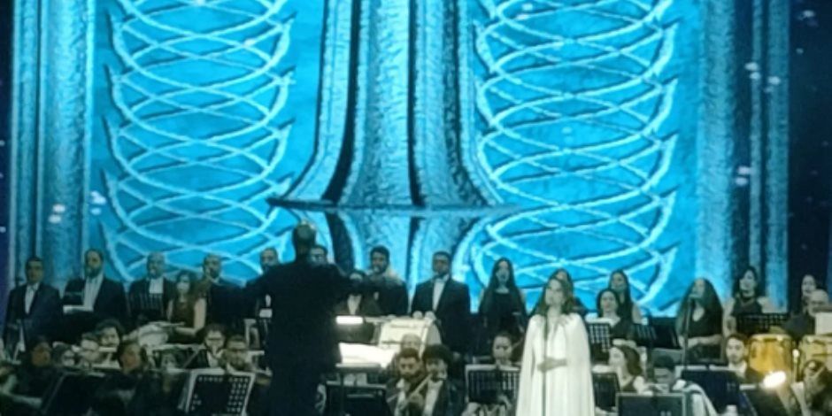 ماجدة الرومي تؤكد حبها الدائم لمصر فى حفلها بالعلمين