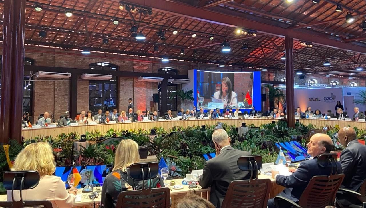 المشاط: إدارة الموارد المائية بكفاءة ينعكس على تنفيذ مختلف…