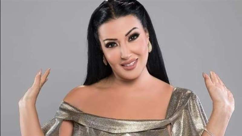 سمية الخشاب تعبر عن استيائها وتثير تفاعل الجمهور