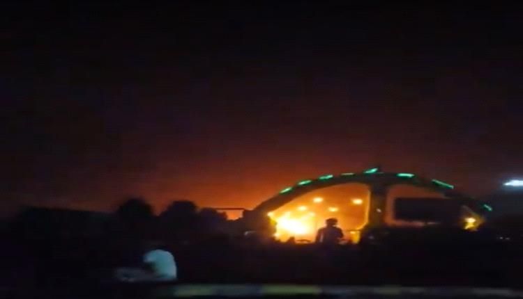 اليمن : انفجار جديد لخزان نفطي بميناء الحديدة بعد أيام من استهدافه بالغارات الإسرائيلية..اتفرج