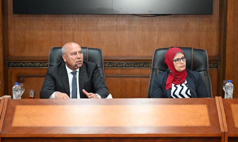 كامل الوزير: تعديل تشريعي لتقنين أوضاع المصانع المقامة على…