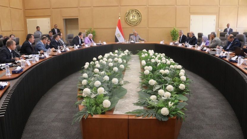 وزير الكهرباء: إضافة قدرات توليدية من الطاقات المتجددة…