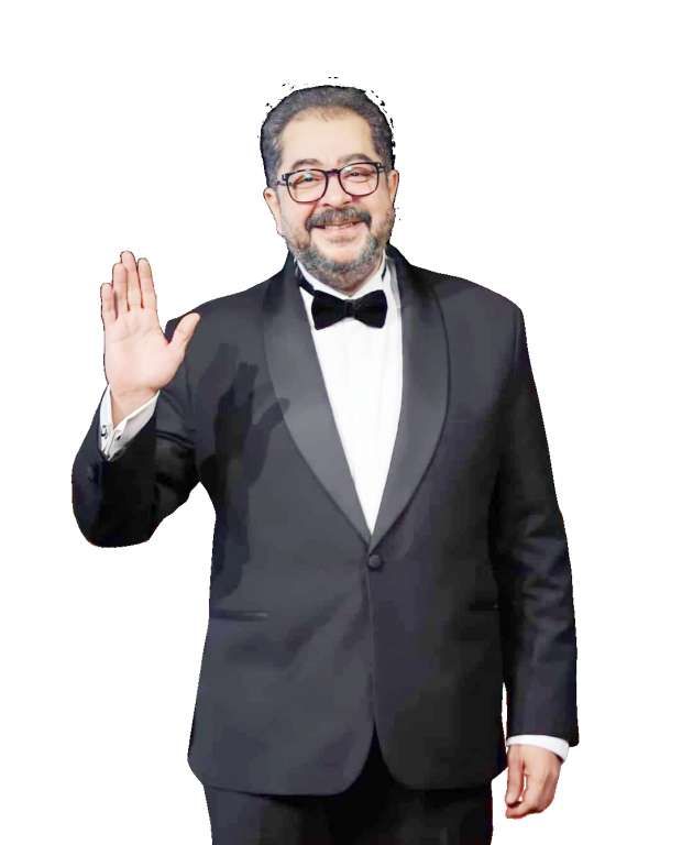 في ذكرى ميلاده.. تعرف على أول عمل مسرحي لـ طارق عبد العزيز