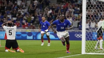فرنسا تهزم مصر وتتأهل لمواجهة إسبانيا