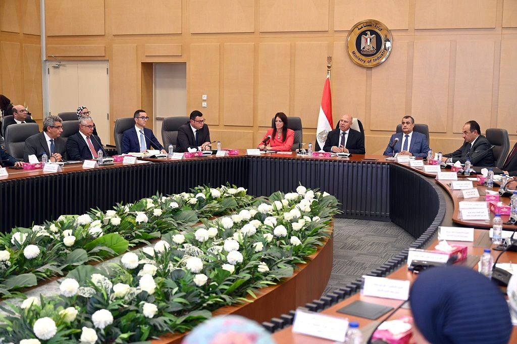 عاجل.. وزير البترول: دراسة تسعير الغاز تسعيرا عادلا للمصانع