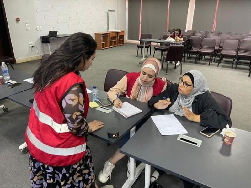 الهلال الأحمر المصري ينفذ برنامجاً تدريبياً مكثفاً لإعداد مدربين من ميسرات الحضانات