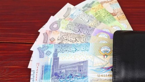 شوف وصل كام.. سعر الدينار الكويتي اليوم 18 اغسطس 2024 في البنوك المصرية مقابل الجنية المصري