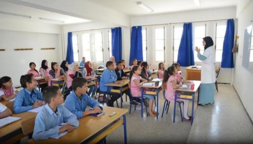 "استعدوا للعودة" موعد الدخول المدرسي 2025 في المغرب والإجازات الرسمية المقررة
