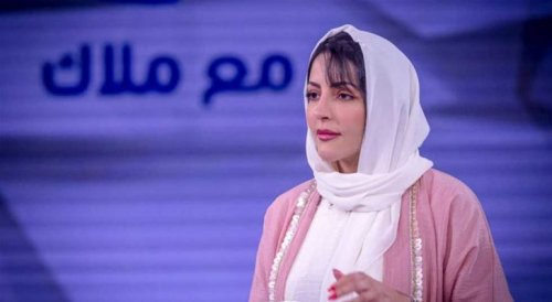 ملاك الحسيني تثير التكهنات حول انفصالها عن زوجها