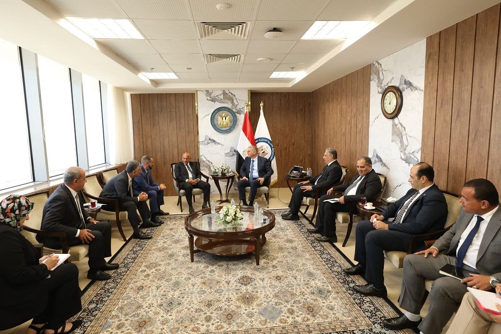 90 مليون دولار استثمارات إكسون موبيل في عمليات المسح السيزمي…