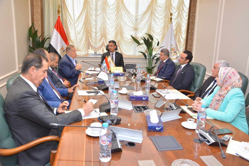 وزير التموين يبحث مشاركة القطاع الخاص في جهود تحفيز…