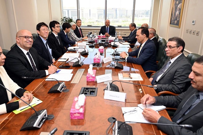 النقل تدرس مد الخط الرابع لمترو الأنفاق بين العاصمة الإدارية…